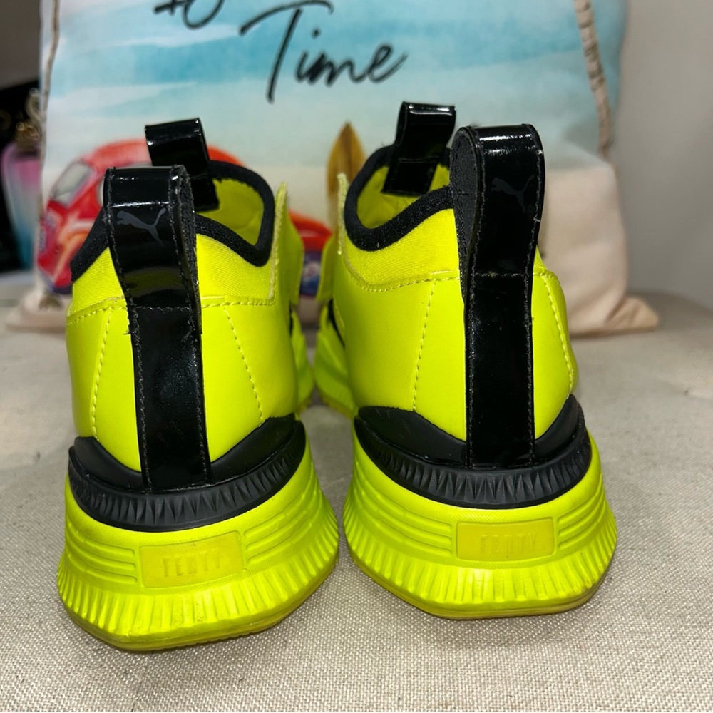 Puma By Rihanna Womens Lemon Neon Avid Athleisure Lifestyle Fashion Sneakers - Picture 8 of 13